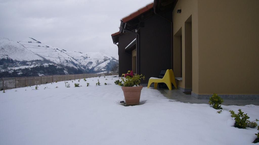 Apartamentos La Senda San Juan de Parres Luaran gambar