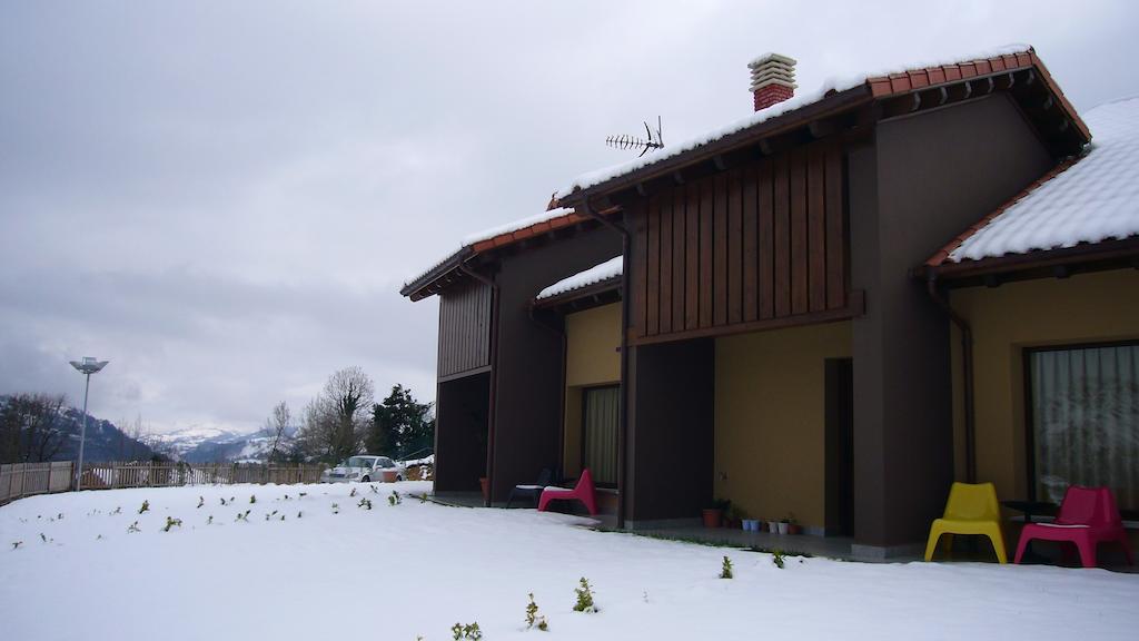 Apartamentos La Senda San Juan de Parres Luaran gambar