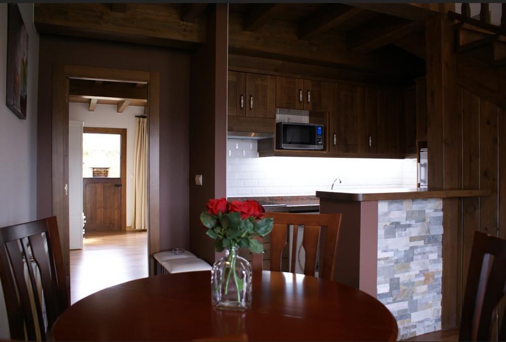 Apartamentos La Senda San Juan de Parres Luaran gambar